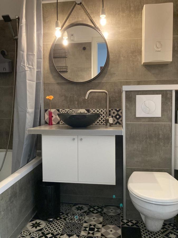 Apartamento SaarPartment XL4 nähe HBF in Saarbrücken - 2 Schlafzimmer, Küche, Bad, Balkon, Boxspringbetten, WiFi, Parking - 11x in SB Exterior foto